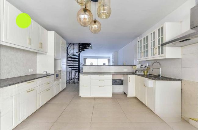 WhatsApp Image 2026-02-06 at 14.05.02 (1)